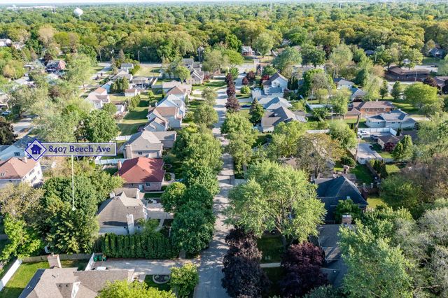 8407 Beech Avenue, Munster, IN 46321