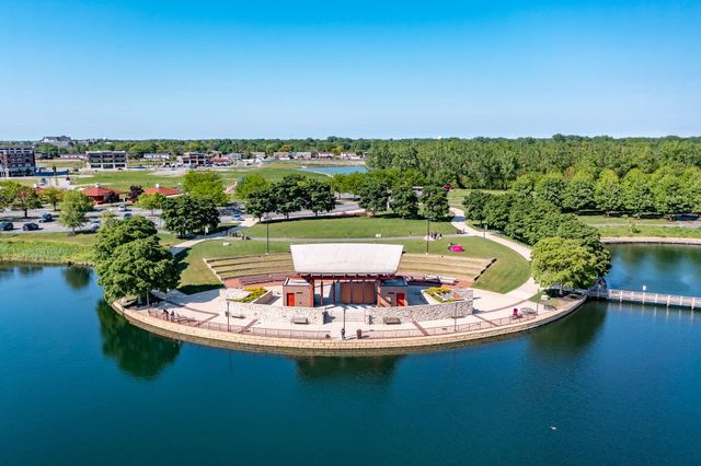 8407 Beech Avenue, Munster, IN 46321