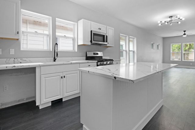 3655 Connecticut Street, Gary, IN 46409