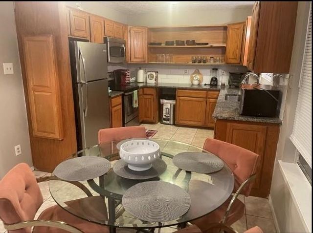 5711 Toddington Road, Humble, TX 77346