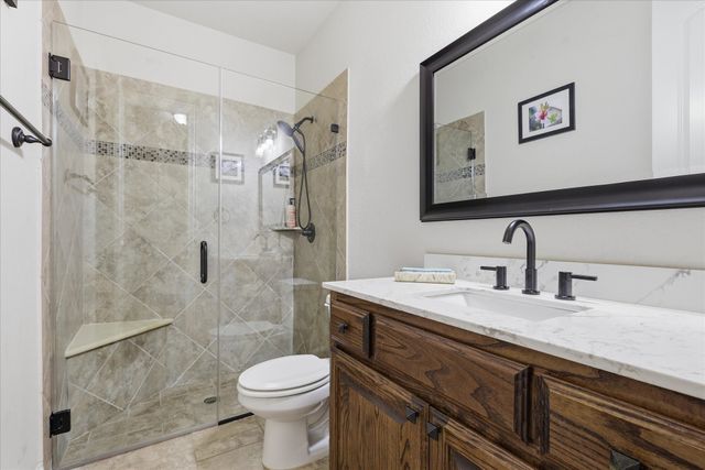 7821 Rosebank, The Colony, TX 75056
