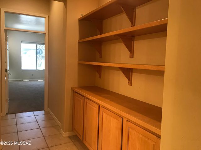 13842 N Slazenger Drive, Oro Valley, AZ 85755