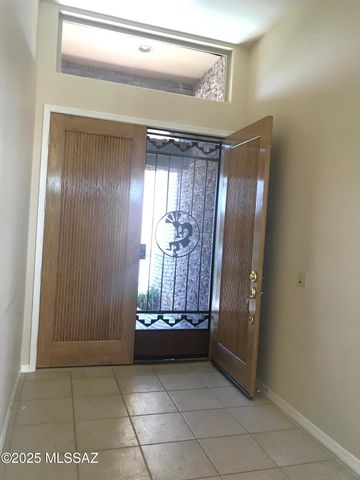 13842 N Slazenger Drive, Oro Valley, AZ 85755