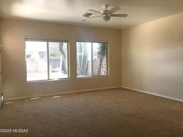 13842 N Slazenger Drive, Oro Valley, AZ 85755