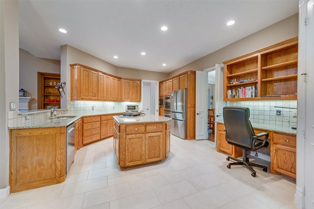 1901 Big Bend Cove, Southlake, TX 76092