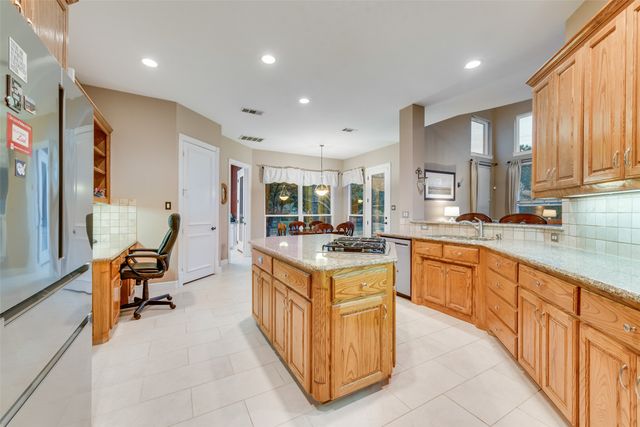 1901 Big Bend Cove, Southlake, TX 76092
