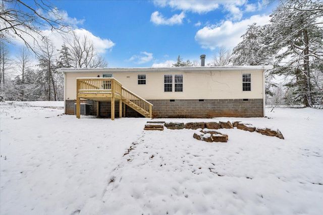 405 Harbor TRL, Moneta, VA 24121