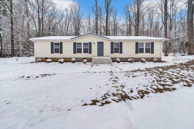405 Harbor TRL, Moneta, VA 24121