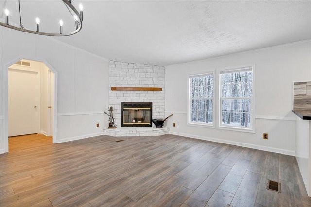 405 Harbor TRL, Moneta, VA 24121