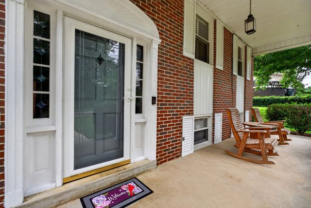 606 Polk St, Sparta, TN 38583