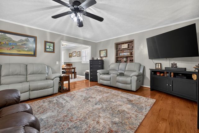 606 Polk St, Sparta, TN 38583