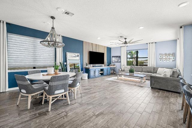 8220 Cinch Way, Lake Worth, FL 33467