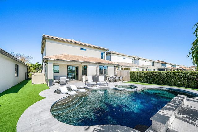 8220 Cinch Way, Lake Worth, FL 33467