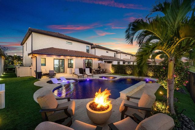 8220 Cinch Way, Lake Worth, FL 33467