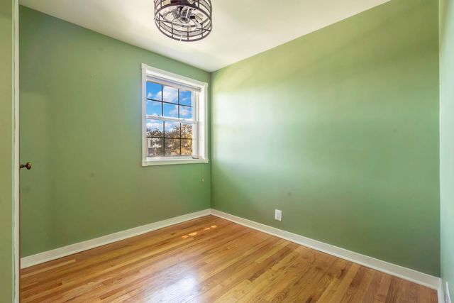 193 Fellows Court, Elmhurst, IL 60126