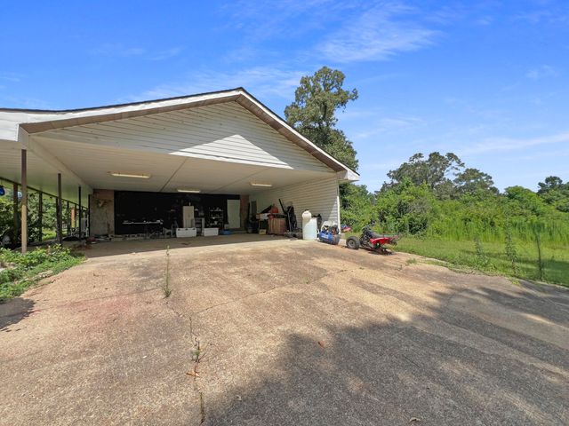 695 Bears Rd, Deridder, LA 70634
