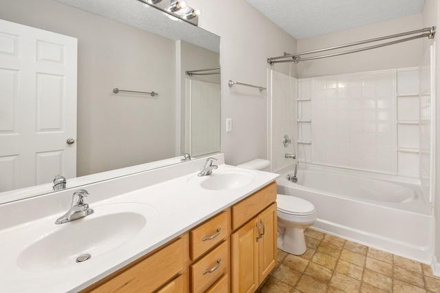 1345 Bell Rd Unit 423, Antioch, TN 37013