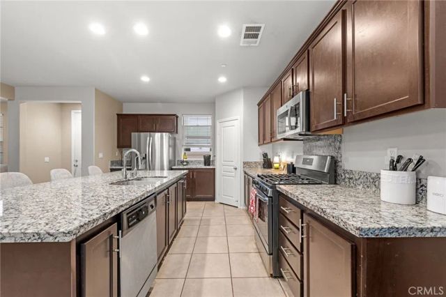 40146 Calle Real, Murrieta, CA 92563