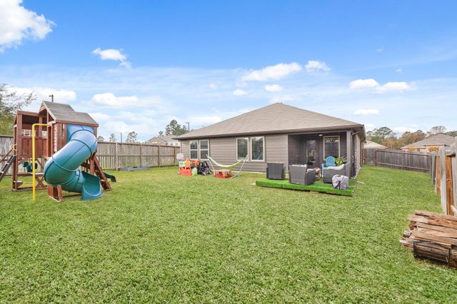 40422 Garden Heights Lane, Magnolia, TX 77354