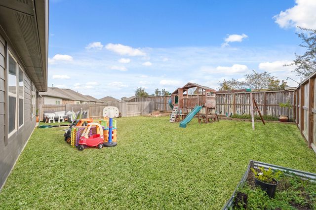 40422 Garden Heights Lane, Magnolia, TX 77354