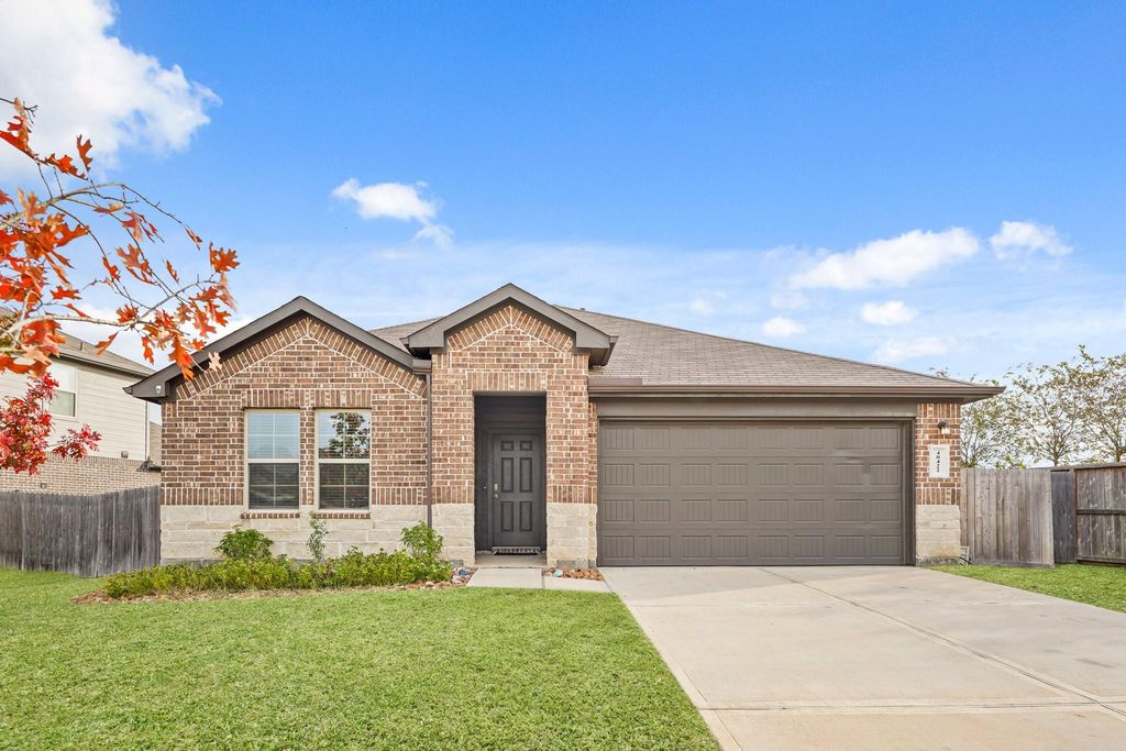40422 Garden Heights Lane, Magnolia, TX 77354