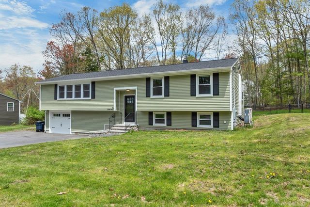 13 Doris Street, Derry, NH 03038