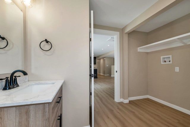 13 Doris Street, Derry, NH 03038