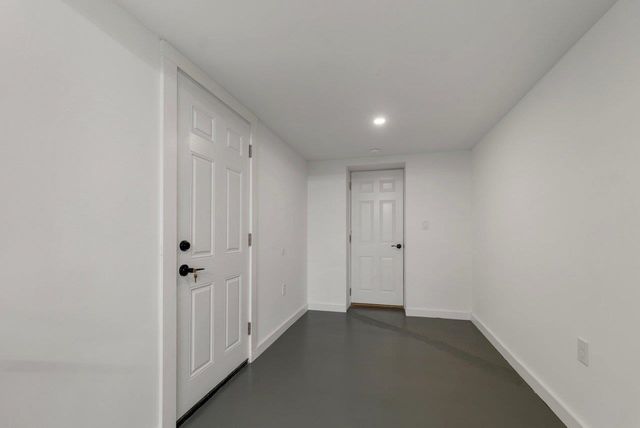 13 Doris Street, Derry, NH 03038