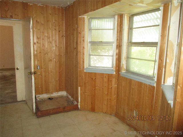 517 Carol Road, Bartlesville, OK 74003