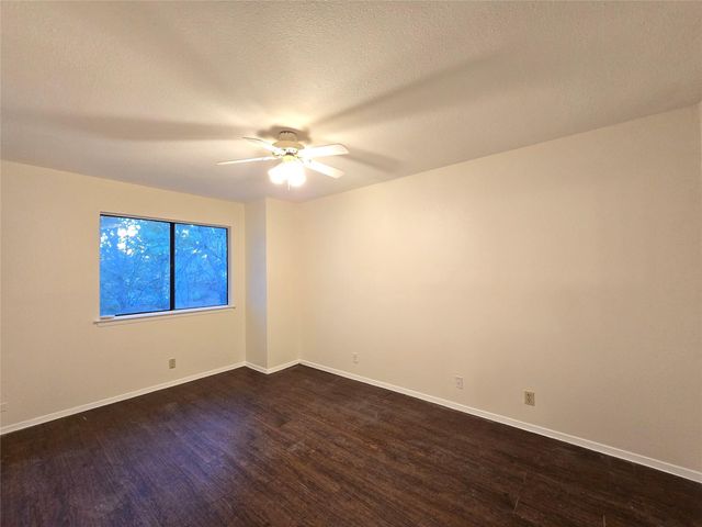 1305 Dobie DR A, Austin, TX 78753