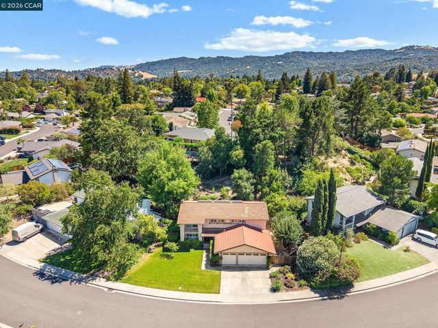2339 Lariat Ln, Walnut Creek, CA 94596