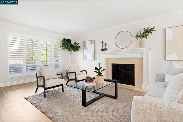 2339 Lariat Ln, Walnut Creek, CA 94596