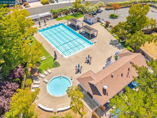 2339 Lariat Ln, Walnut Creek, CA 94596