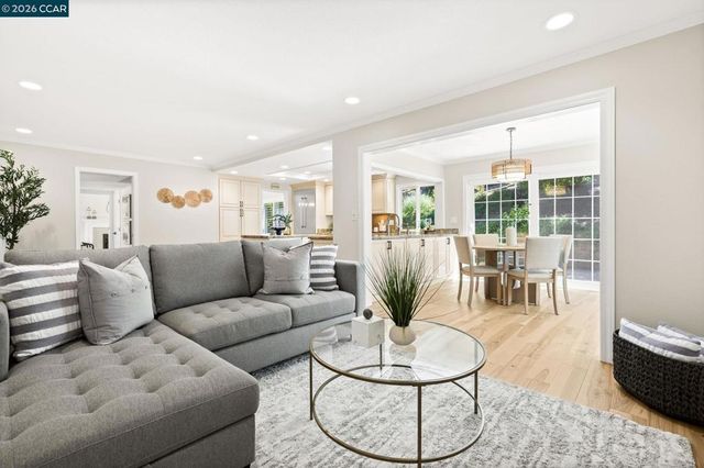 2339 Lariat Ln, Walnut Creek, CA 94596