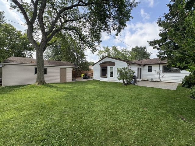 1577 S Dowling Street, Westland, MI 48186