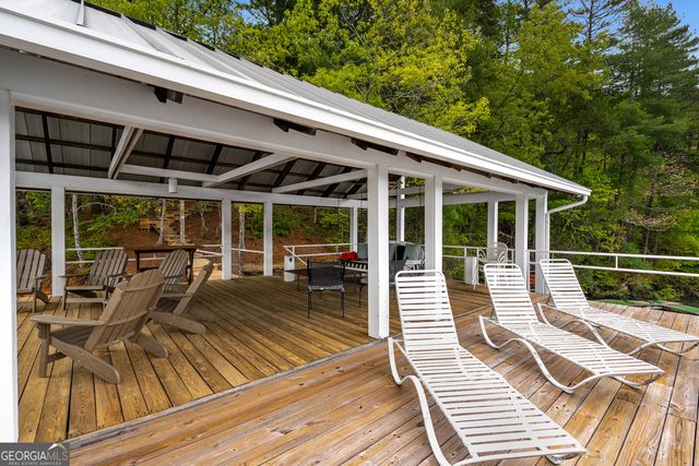 1006 Perrin Cove Road, Tiger, GA 30576