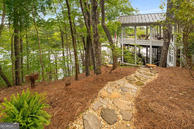 1006 Perrin Cove Road, Tiger, GA 30576