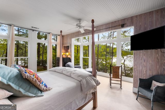 1006 Perrin Cove Road, Tiger, GA 30576