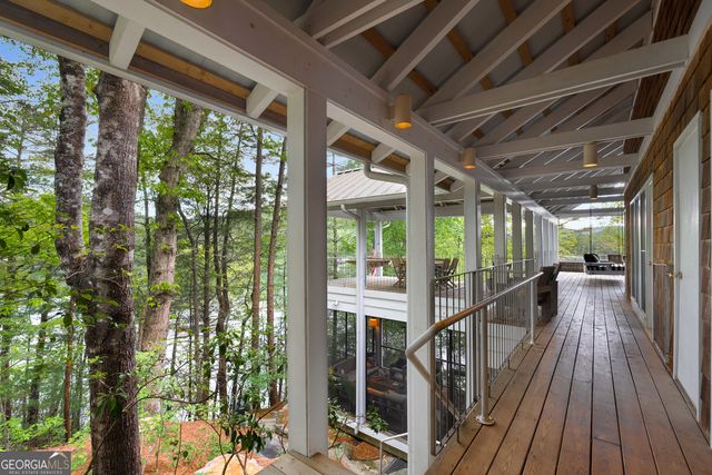 1006 Perrin Cove Road, Tiger, GA 30576