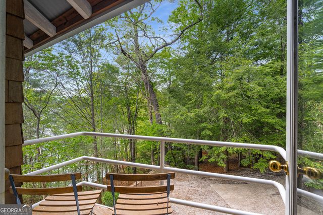 1006 Perrin Cove Road, Tiger, GA 30576