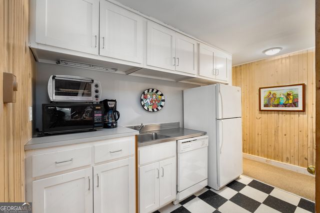 1006 Perrin Cove Road, Tiger, GA 30576