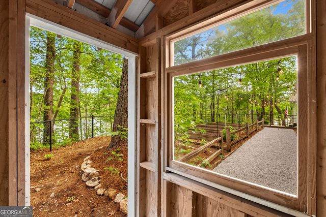 1006 Perrin Cove Road, Tiger, GA 30576