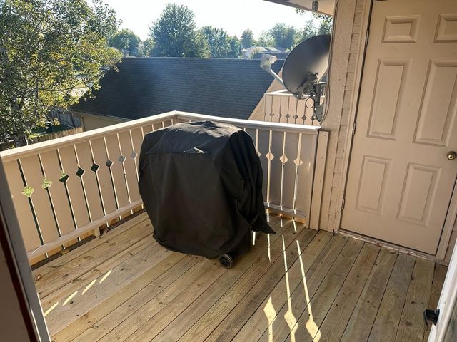 401 SE Lowell Drive 6, Ankeny, IA 50021