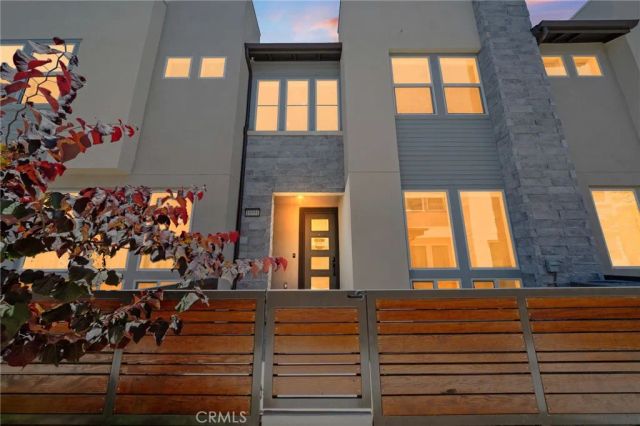 10951 Lotta Court, San Diego, CA 92126