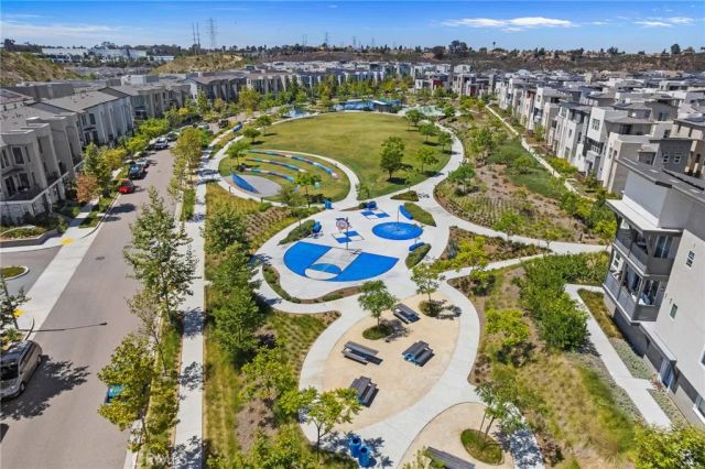 10951 Lotta Court, San Diego, CA 92126
