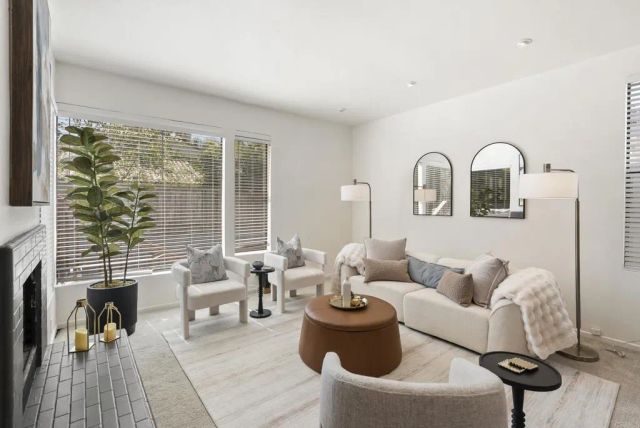 231 22nd Street, Del Mar, CA 92014