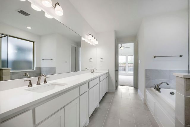 11329 Bratton Boulevard, Fort Worth, TX 76052