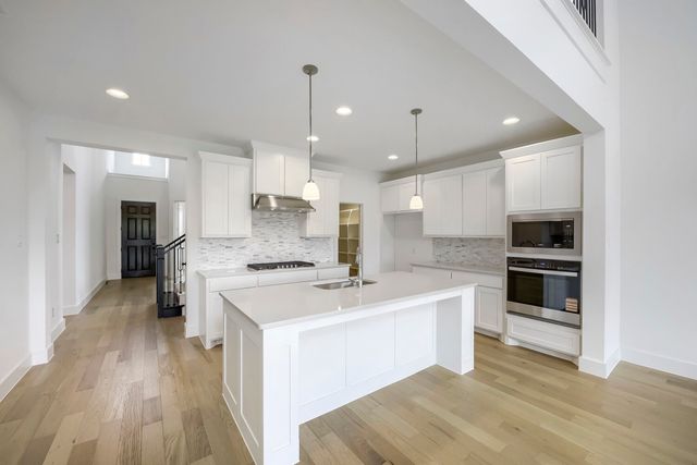 11329 Bratton Boulevard, Fort Worth, TX 76052