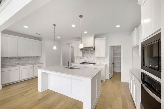 11329 Bratton Boulevard, Fort Worth, TX 76052