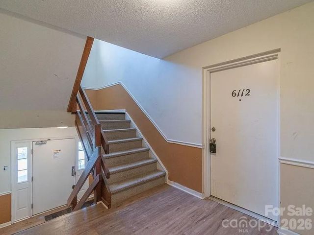 6112 Meadow Rose Lane, Charlotte, NC 28215